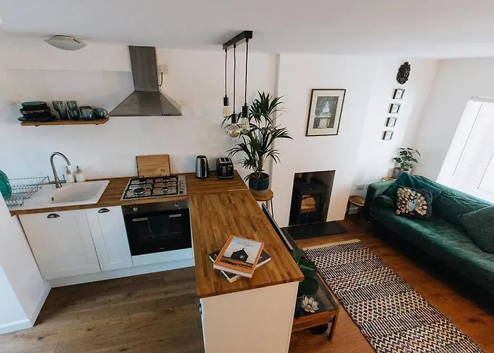 Unique Cottage In The Heart Of Ulverston